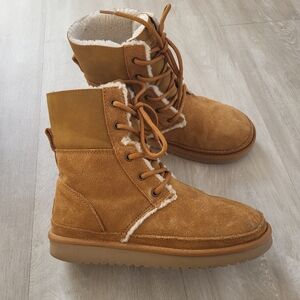 Ugg Koolaburra Boots 6
